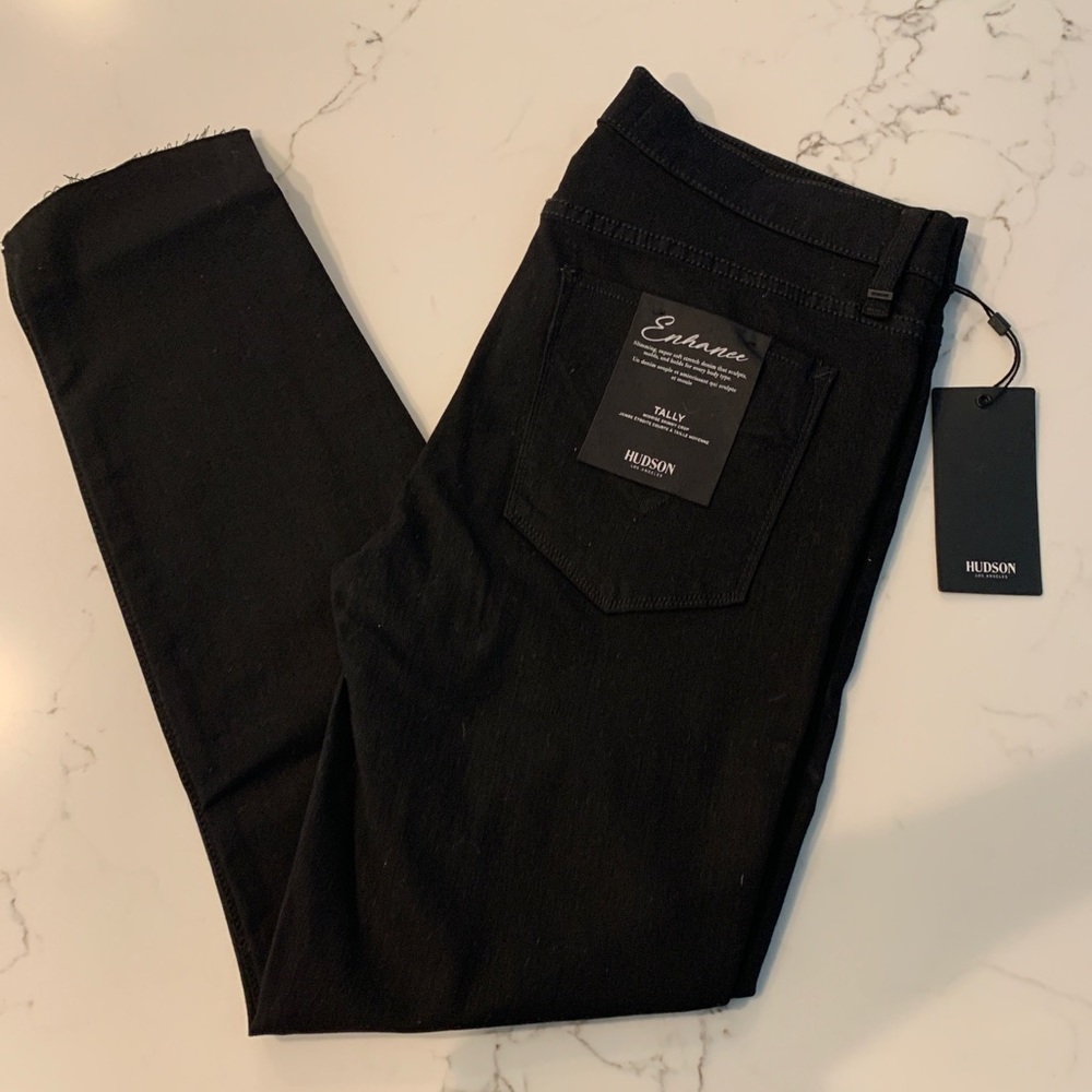 NWT Hudson Tally Cropped Black Jeans with Raw Hem